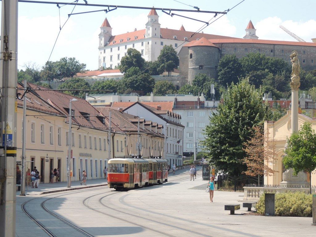 el-castillo-de-Bratislava-Viajohoy-com