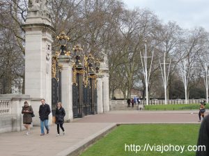 Buckingham-Palace-viajohoy-com001