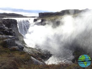 cascada-Hafragilsfoss-Islandia-viajohoy6