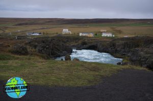 cascada-godafoss-islandia-viajohoy1