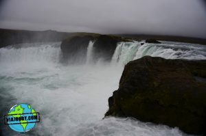 cascada-godafoss-islandia-viajohoy11