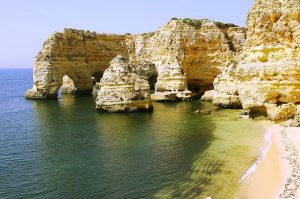 Playa-de-Marinha-visita-portugal