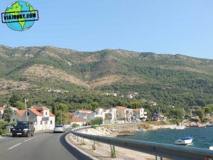 tramo-de-camino-montenegro