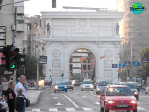 la-puerta-de-macedonia